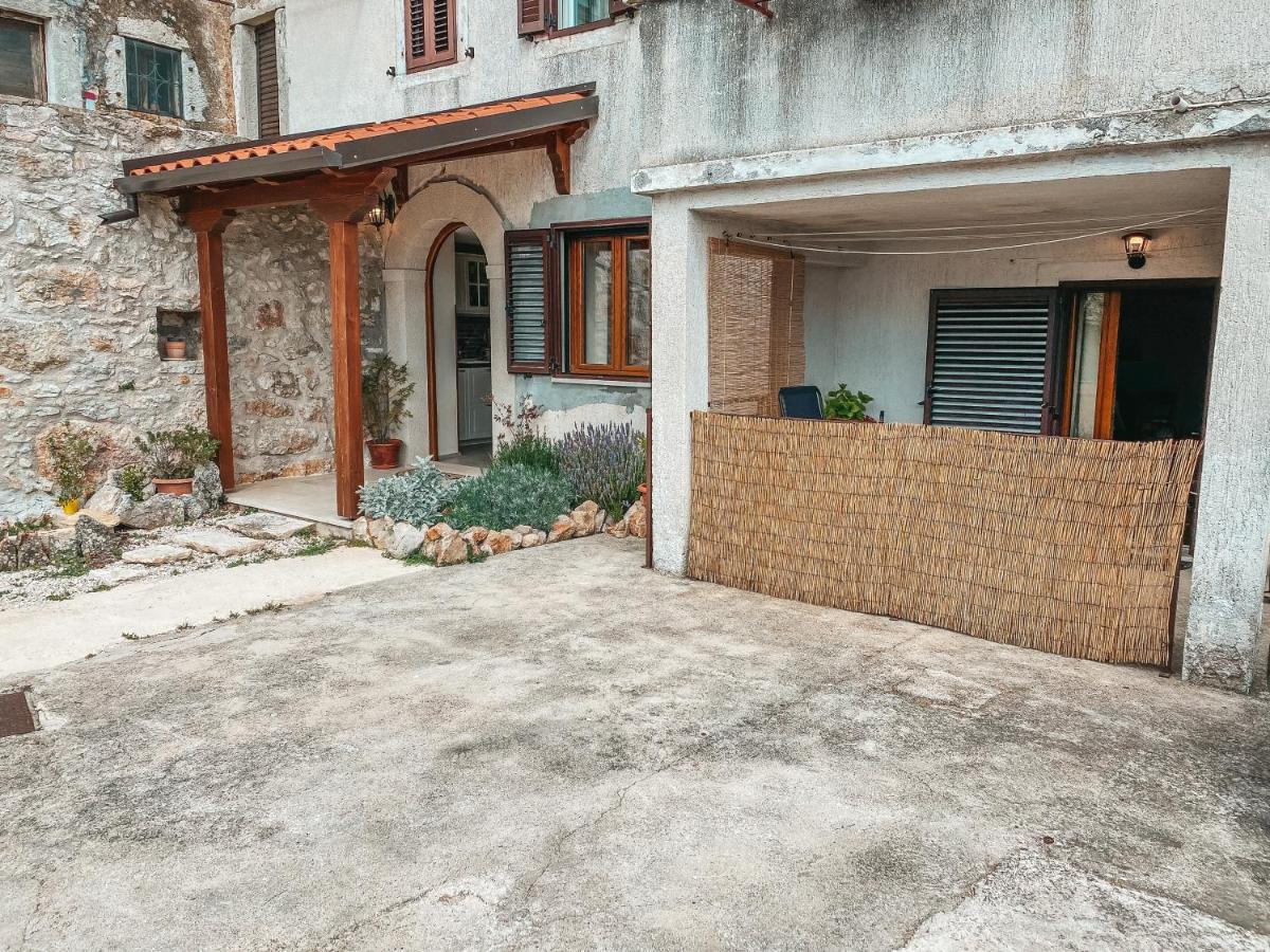 Holiday Home Istra Plomin Exterior photo